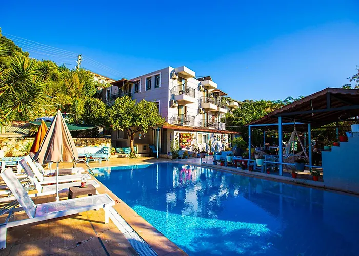 Tuthaliya Hotel