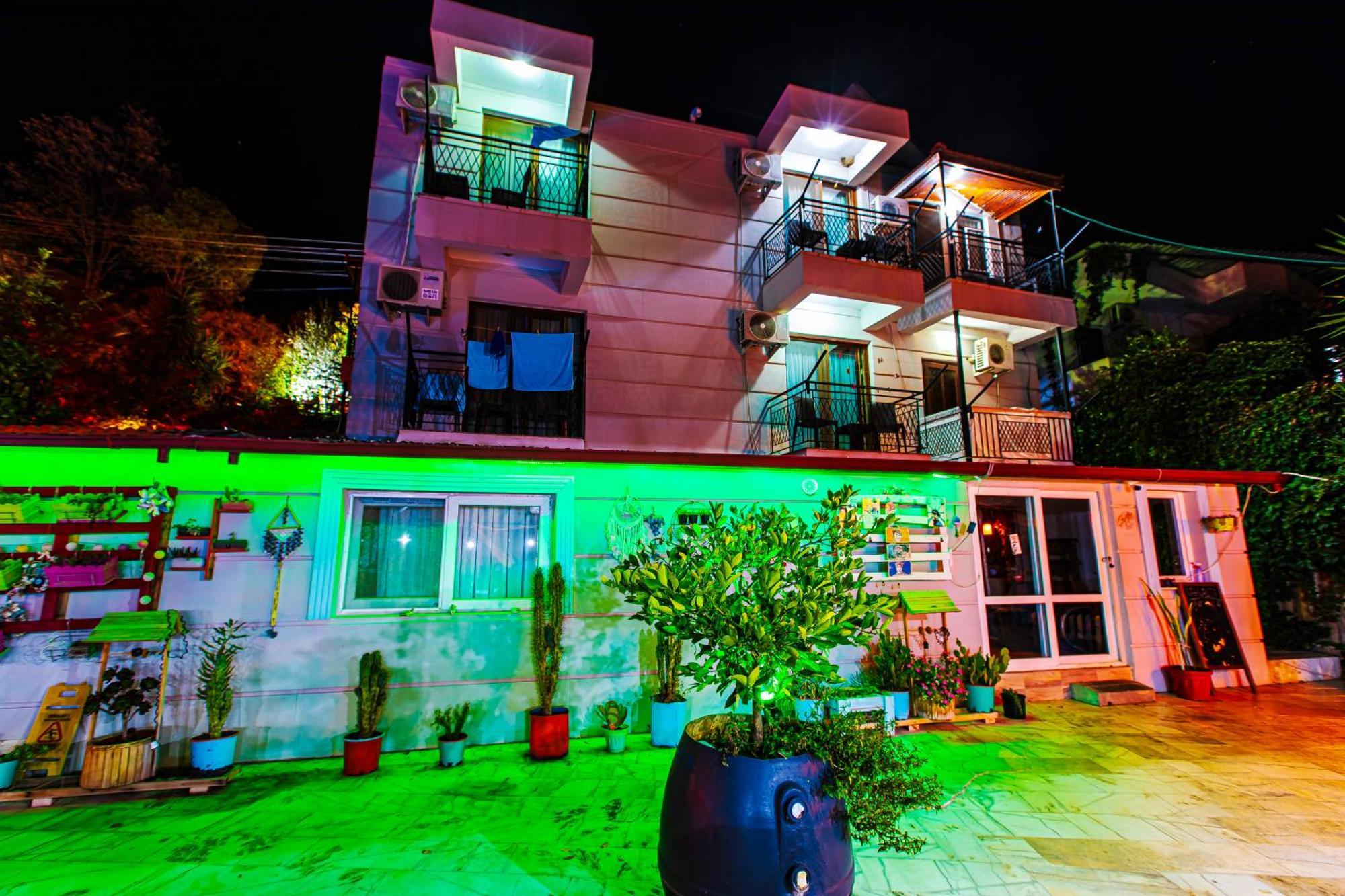 Homestay Tuthaliya Gelemis